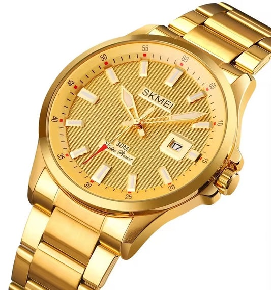 Premium Golden Stainless Steel Wristwatch – Durable, Lightweight & Timeless Elegance